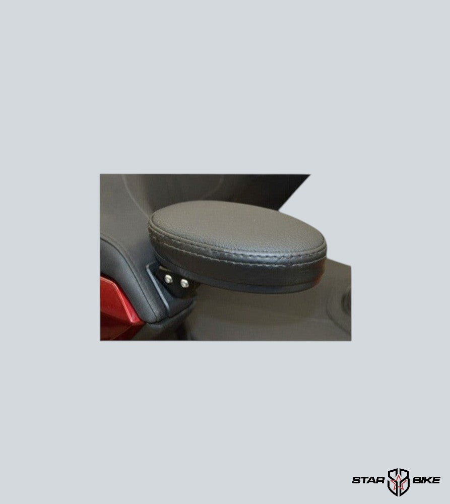 PASSENGER ARMRESTS
